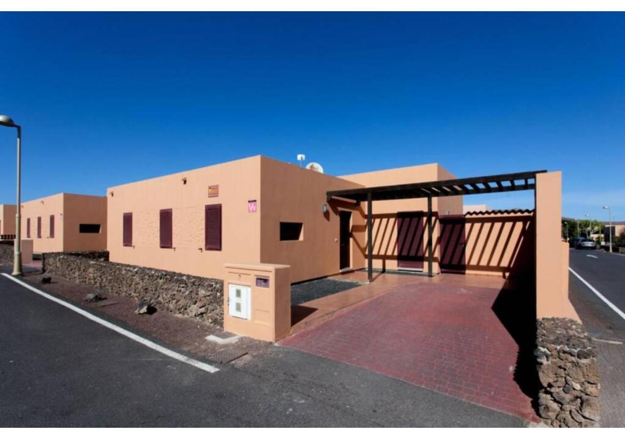 Anahi Homes Corralejo - Dracaena 2