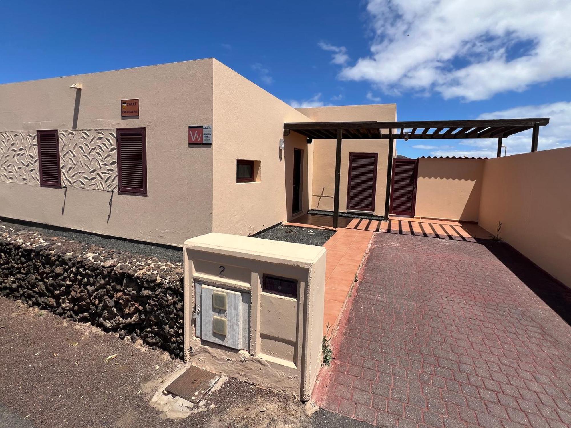 Anahi Homes Corralejo - Dracaena 2 Villa La Oliva